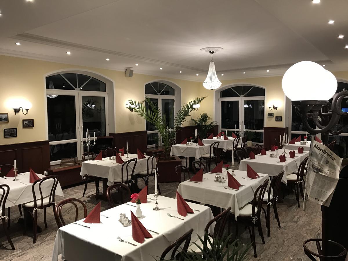 Hotel & Restaurant Haus Am See Locknitz Exteriér fotografie